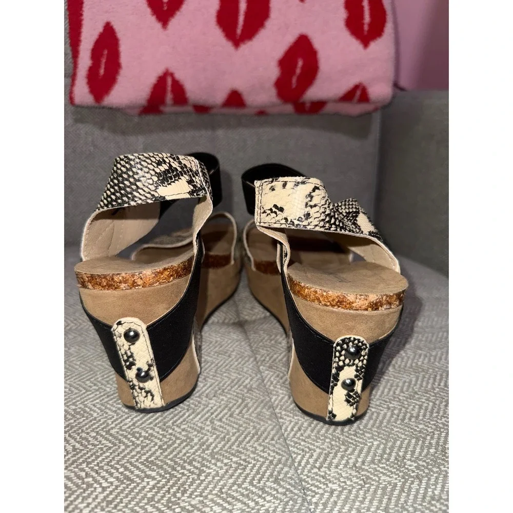 Pierre Dumas‎ Womens Snakeskin Print Platform Wedge Sandals Tan Black Size 10